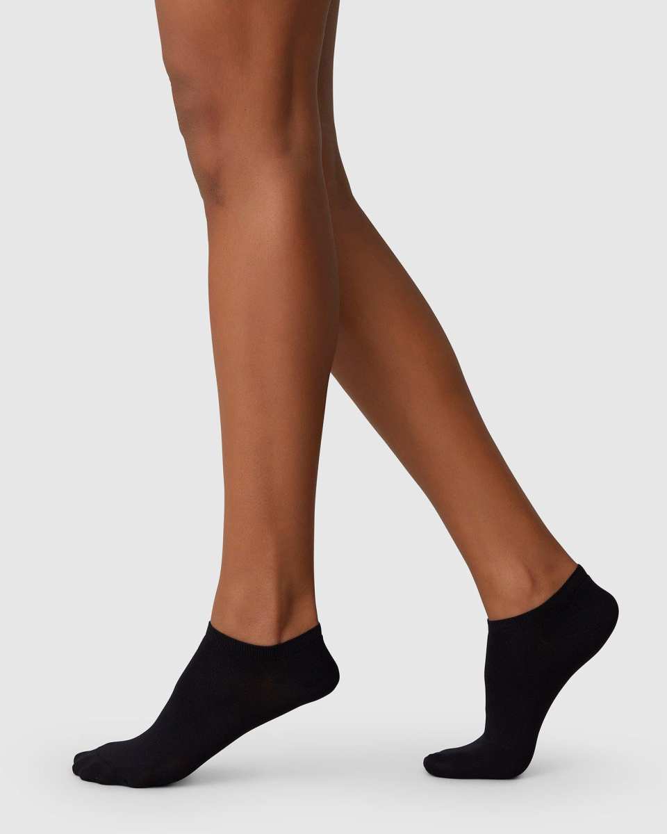 Sara Premium Sneaker Socks